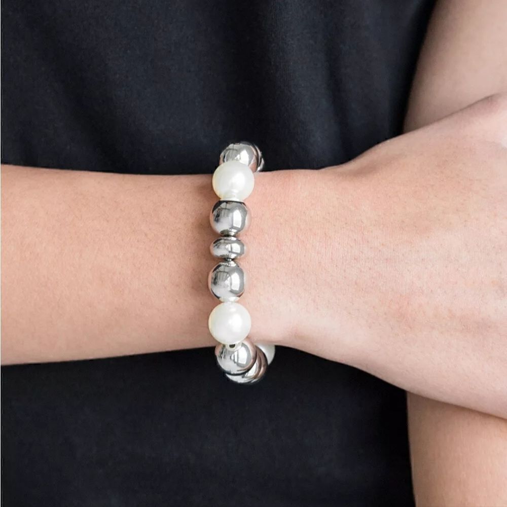 Paparazzi Upper Manhattan White Bracelet  NWT